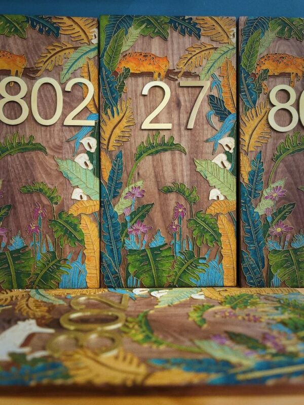 Lucky Custom Cloisonné Enamel House Number Plate – Tropical Jungle Design for a Unique Home Entrance - Leopard II Edition